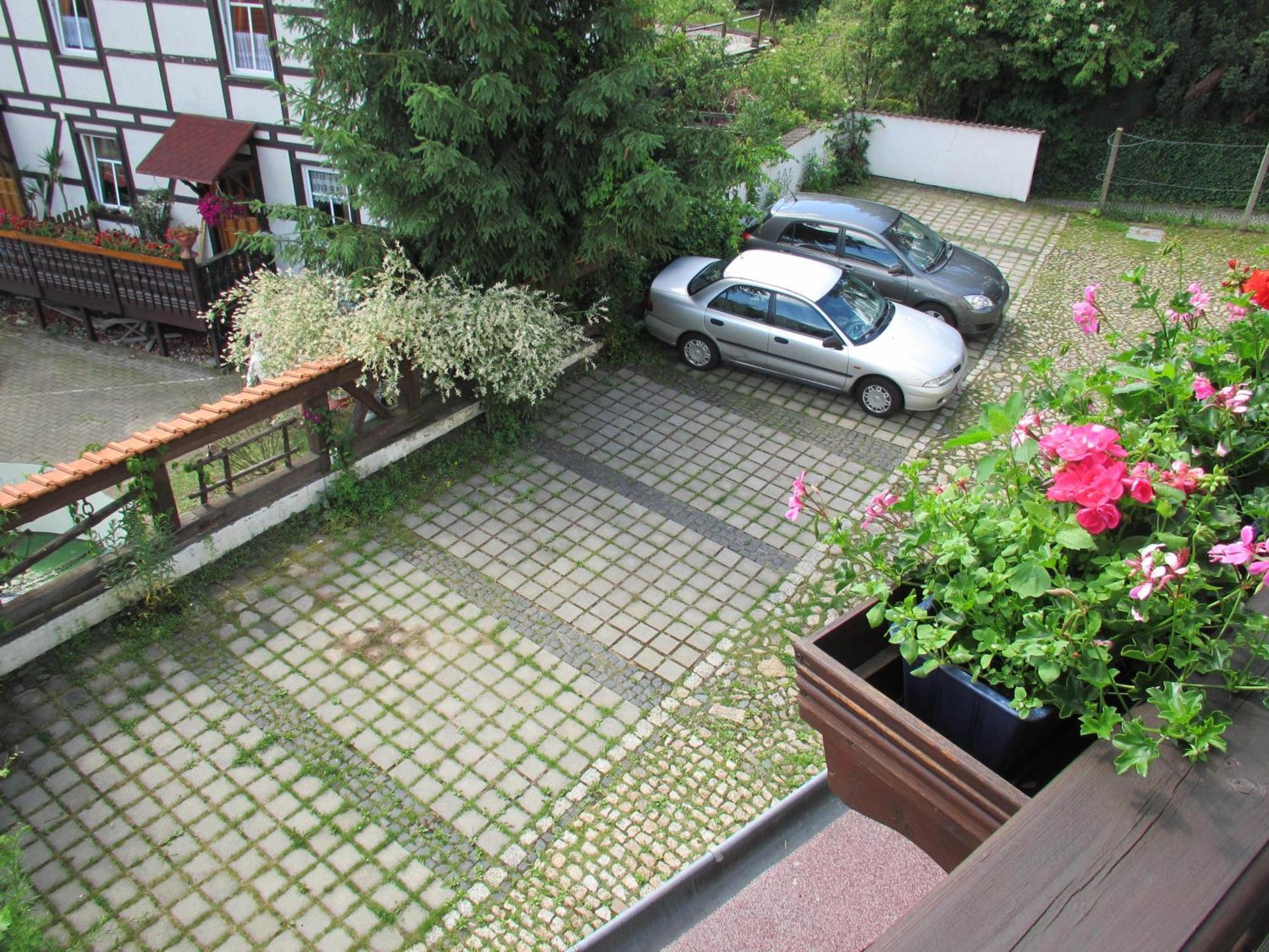 Hotel Pension Am Kurzentrum Bad Suderode Bagian luar foto