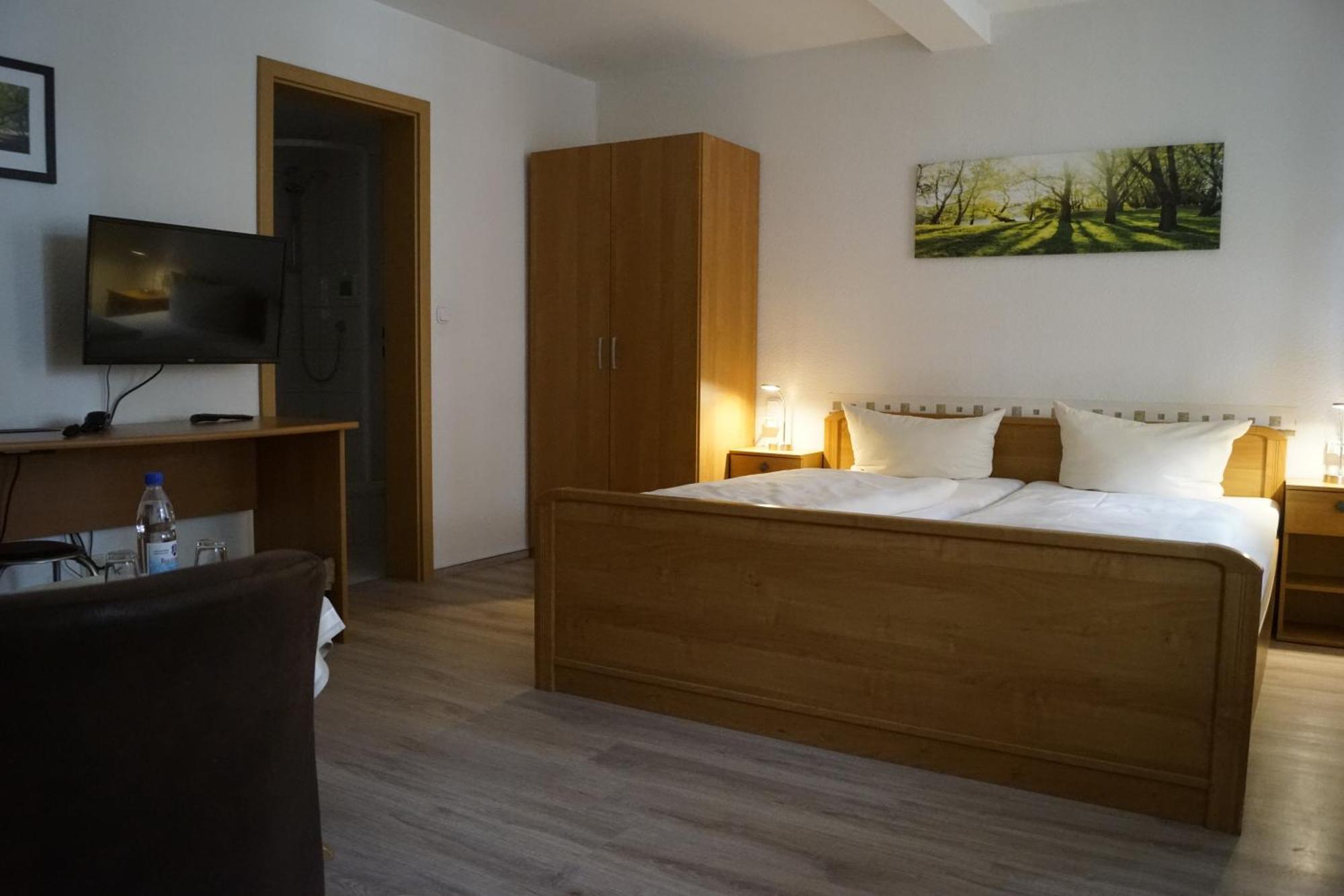 Hotel Pension Am Kurzentrum Bad Suderode Bagian luar foto