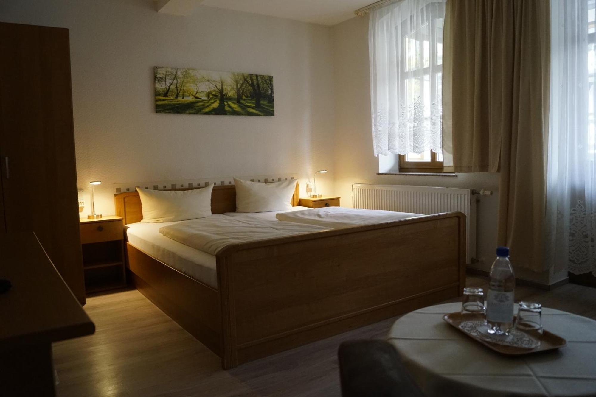 Hotel Pension Am Kurzentrum Bad Suderode Bagian luar foto